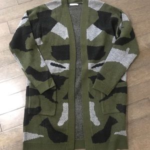 Dex Camo Cardigan